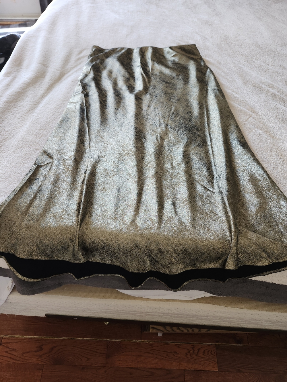 H&M Shimmery Gold A-Line Skirt